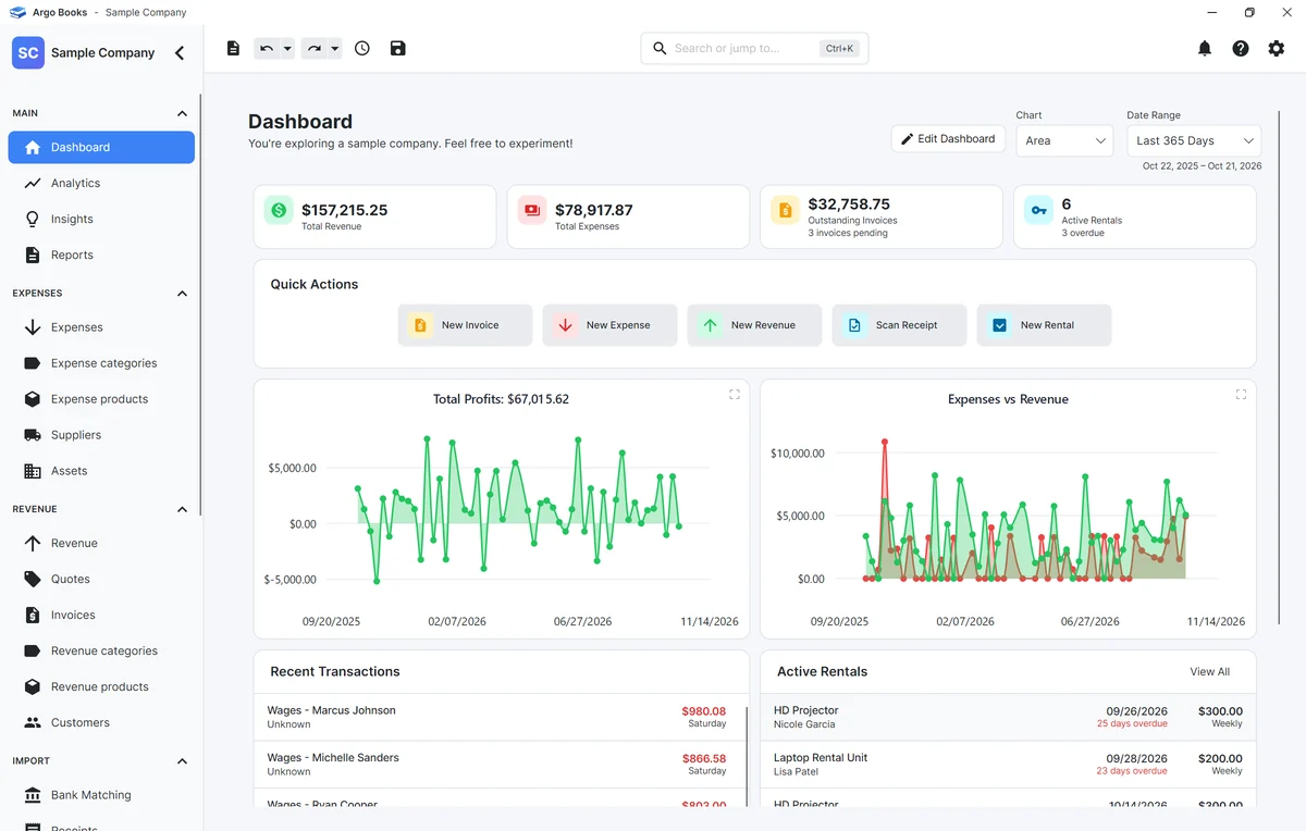 The Argo Books dashboard showing income, expenses, and recent invoices